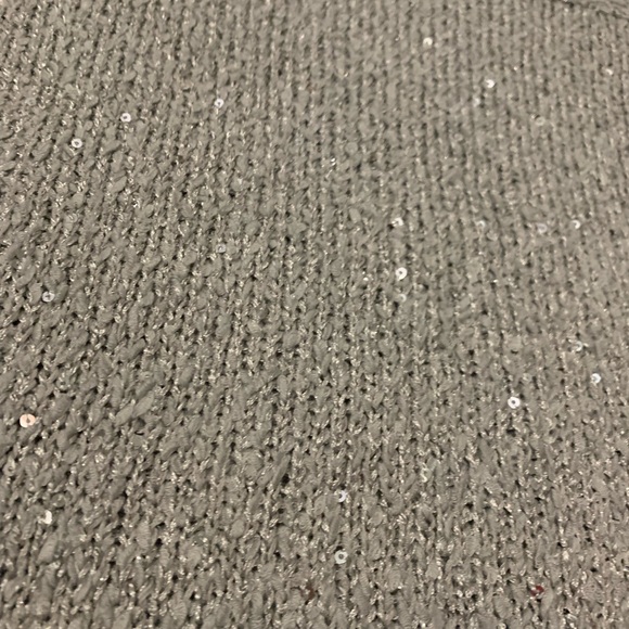 Chico’s Silver Sparkle Long Sweater with Round Neck Chico’s Size 2 - Picture 3 of 8